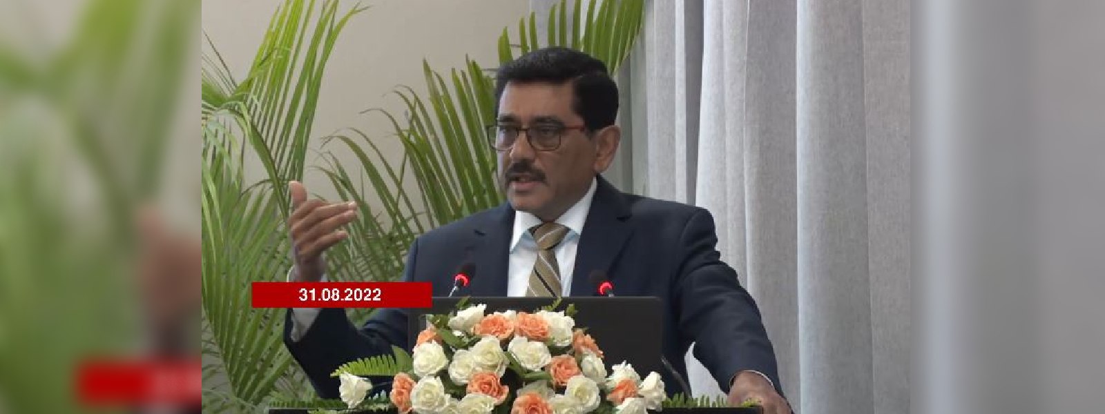 මහ බැංකු අධිපතිගෙන් අනතුරු ඇඟවීමක්